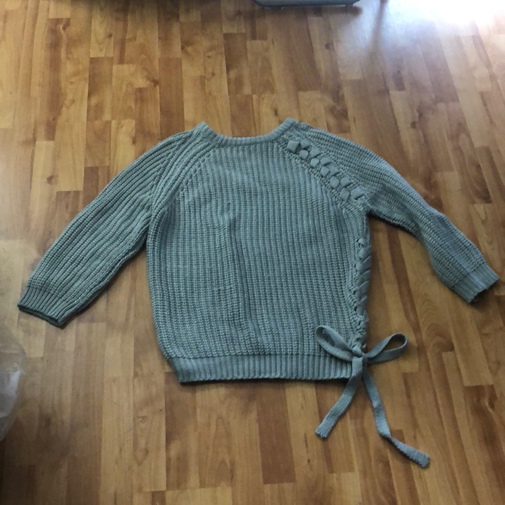 Grey sweater, size XL, brand CLICHE.
